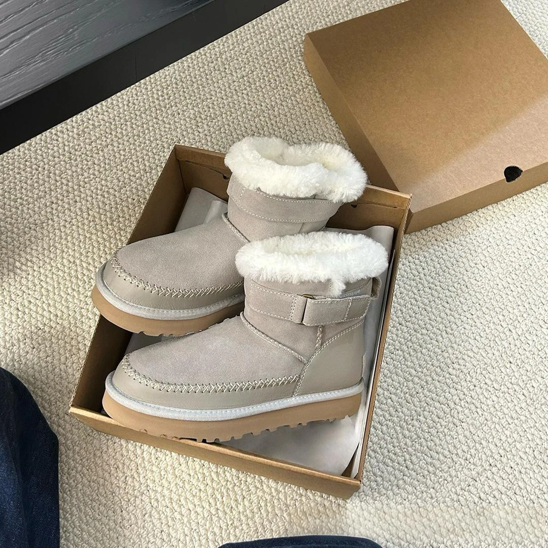 【瑞秋切克束带】桑坡2025冬季新款侧皮带扣搭扣设计时尚气质雪地靴