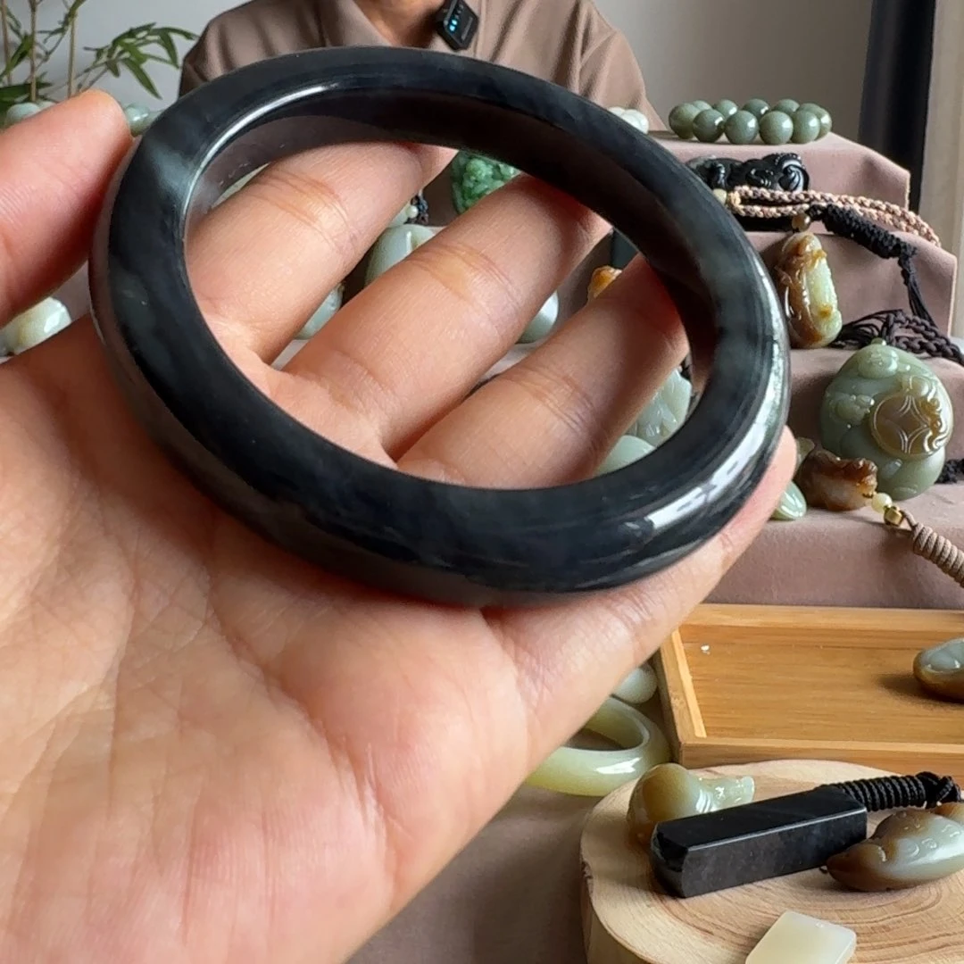 手链未镶嵌和田玉（糖玉）
