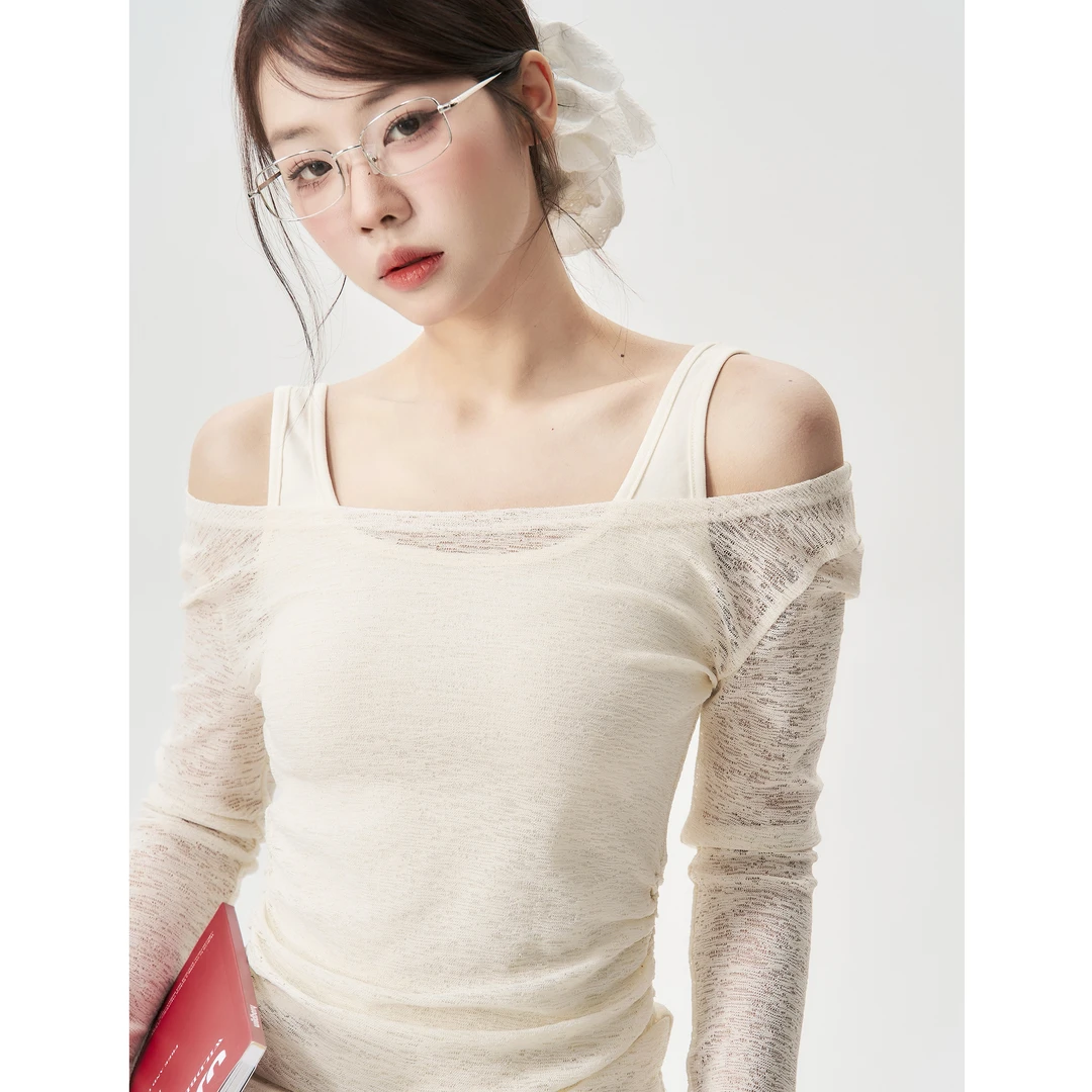 【小野莓】春季韩版气质纯欲镂空修身显瘦背心T恤+长袖罩衫BT17066