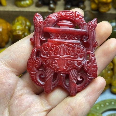 未镶嵌蛇纹石玉颈饰49