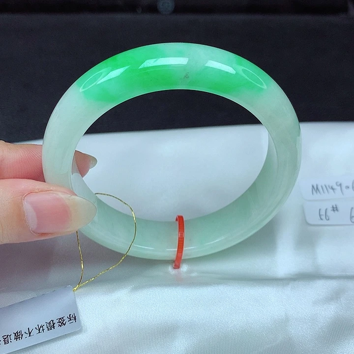 翡翠未镶嵌手镯56圈906