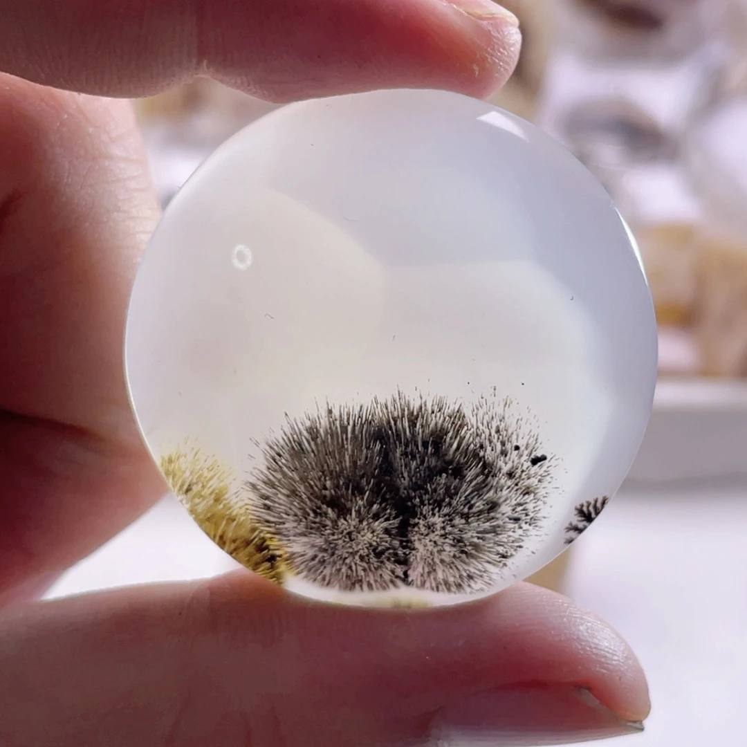 玛瑙/玉髓未镶嵌珠宝奇石