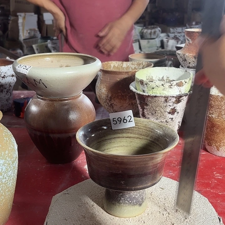 摆件高12，口14.5，无孔，5962