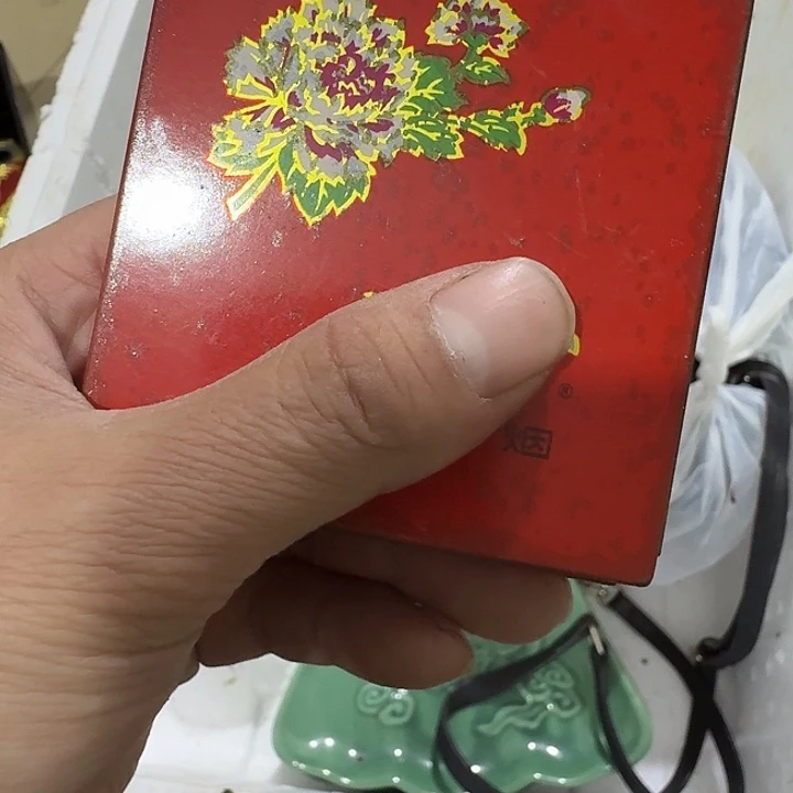 萧***萧扇子吃g个哈哈哈哈哈哈哈哈