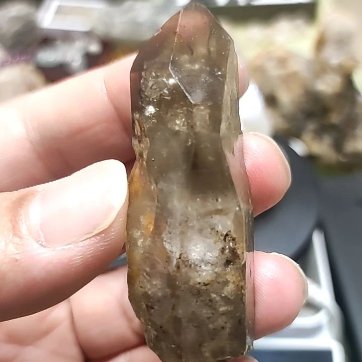 未镶嵌水晶大型摆件（非配饰）