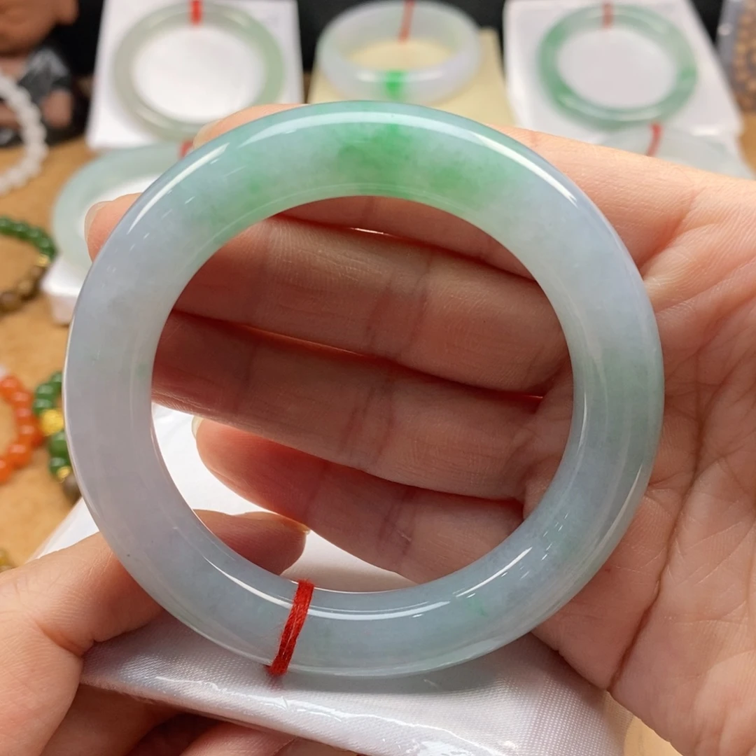 翡翠手镯未镶嵌55圆条