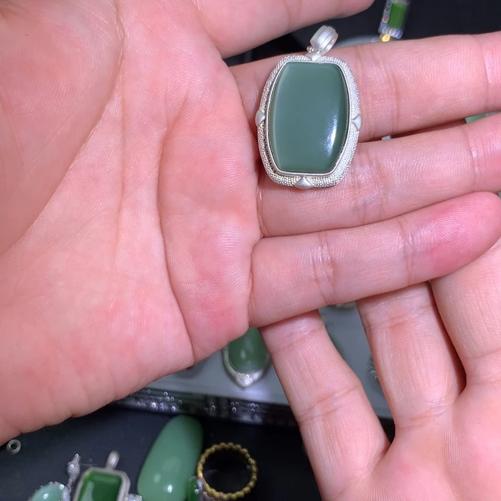 和田玉（碧玉）银S925镶嵌颈饰