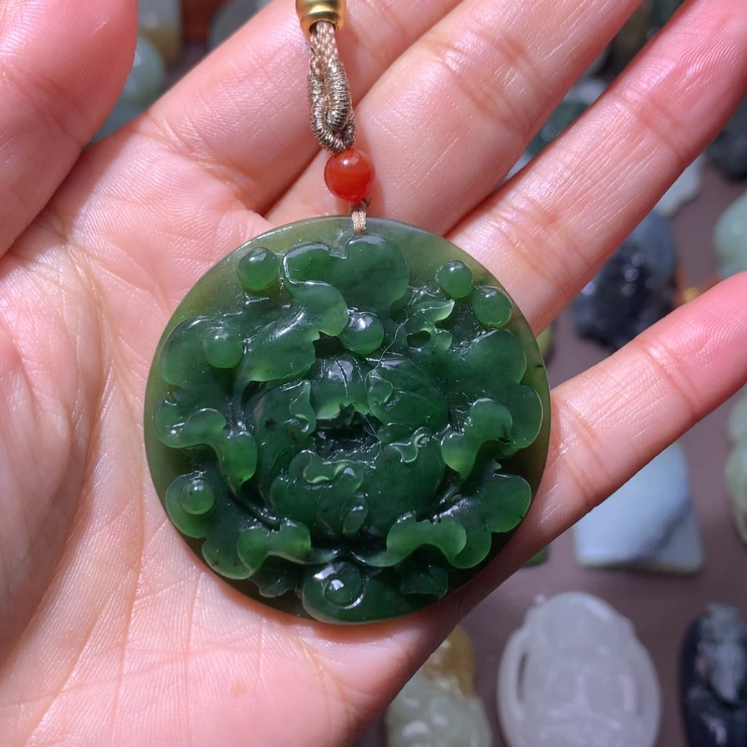 颈饰未镶嵌和田玉