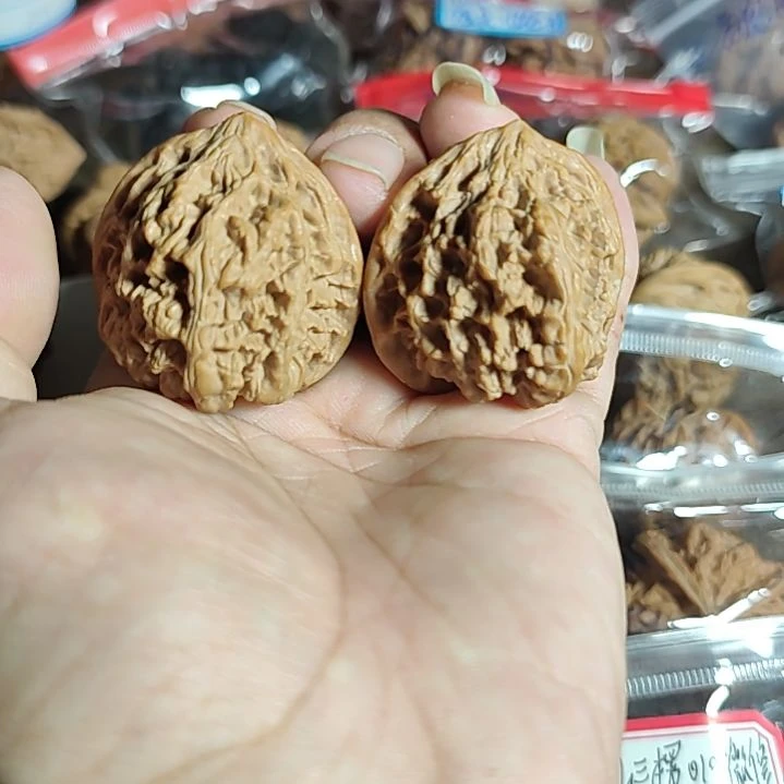 吊坠文玩核桃野牛