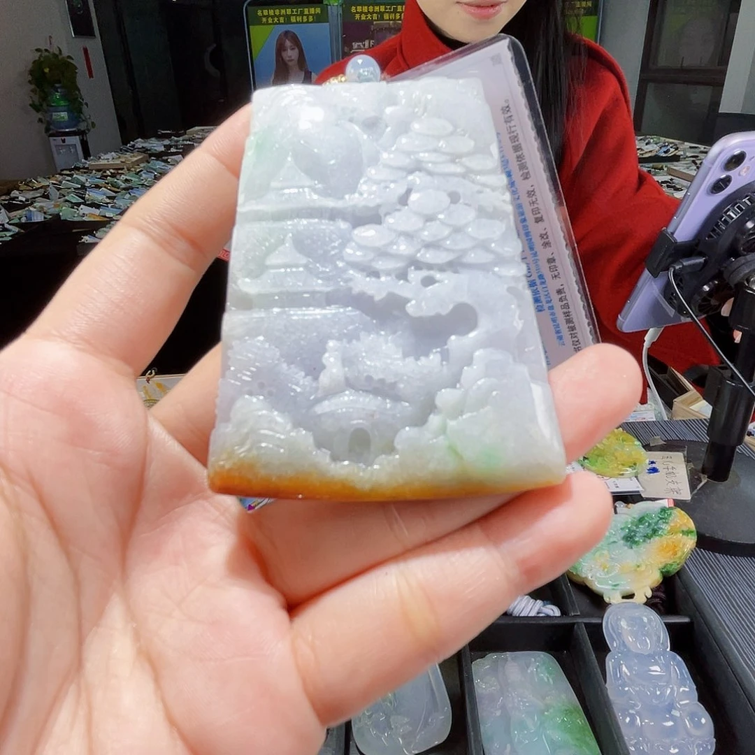 颈饰未镶嵌翡翠一