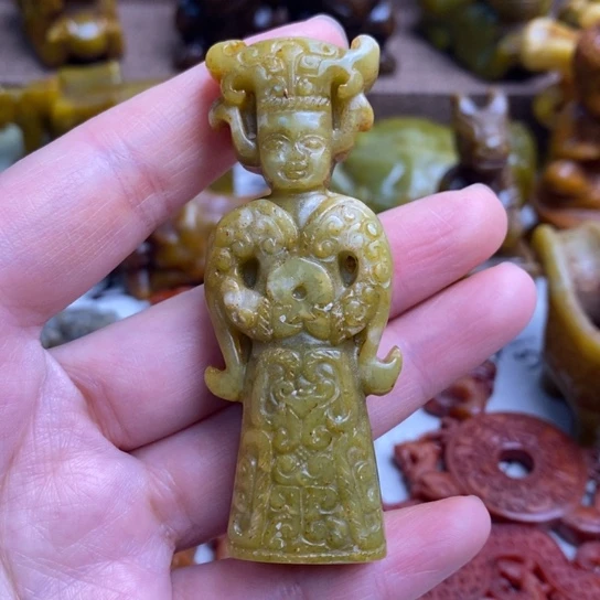 蛇纹石玉未镶嵌颈饰27