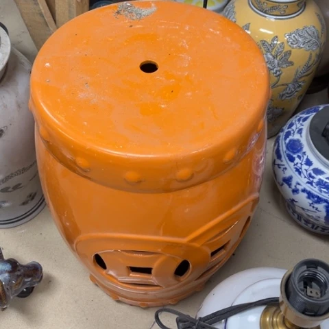 瓷片瑕疵陶罐。。。。。。。。。。。。。