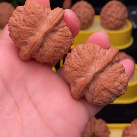 吊坠文玩核桃血麒麟39全品