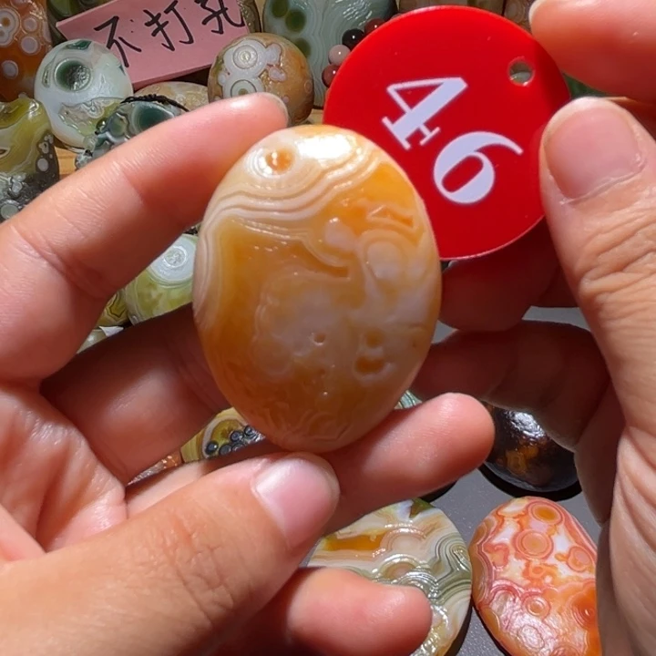 未镶嵌颈饰玛瑙/玉髓