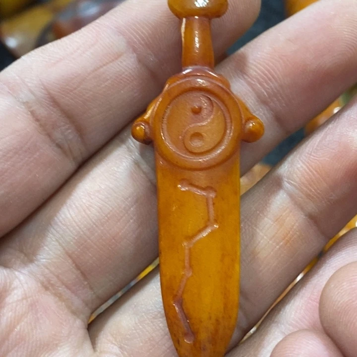 滴血莲花菩提吊坠