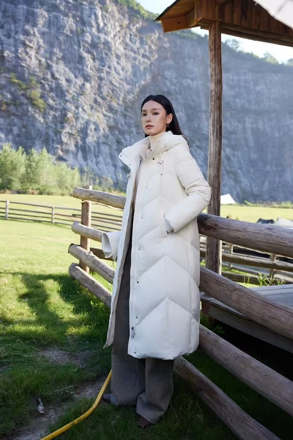 【COCO MARKIE】盛颜细细丨高定新款原创设计连帽长款羽绒服DZ26119