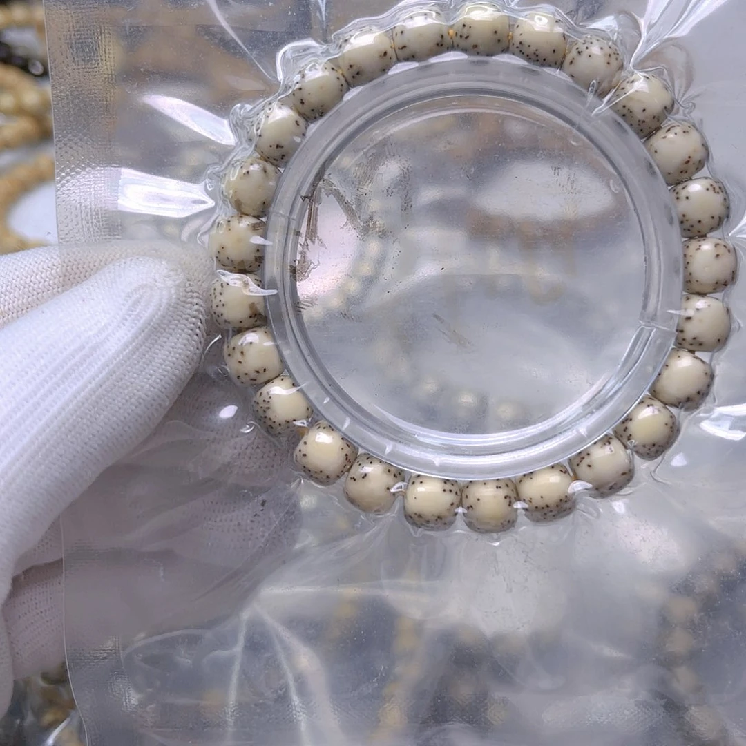 星月菩提手串一****鱼河豚