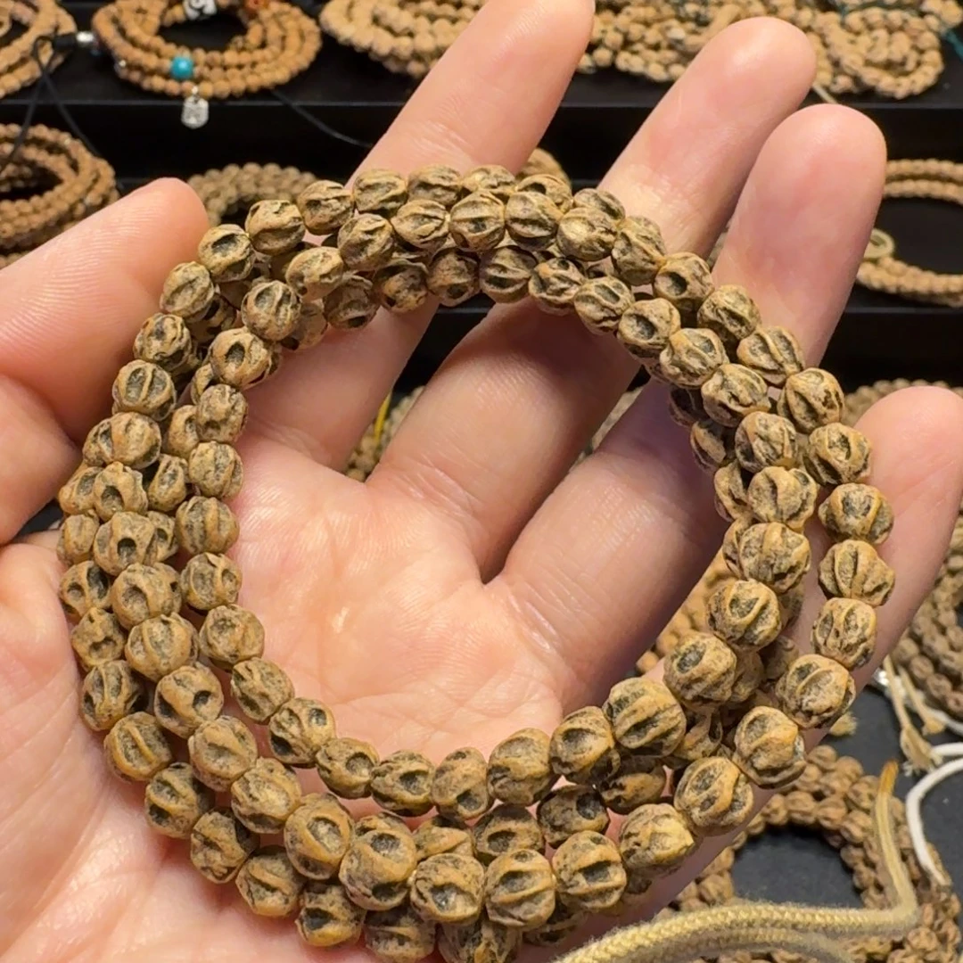 红***哥吊坠柏香籽/百香籽尸陀林深坑乱鬼