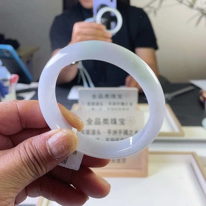 未镶嵌手镯翡翠成品