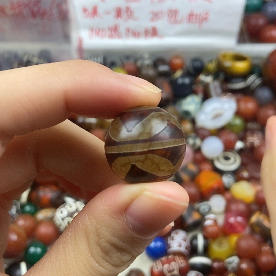 玛瑙/玉髓未镶嵌玛瑙配珠玛瑙散珠