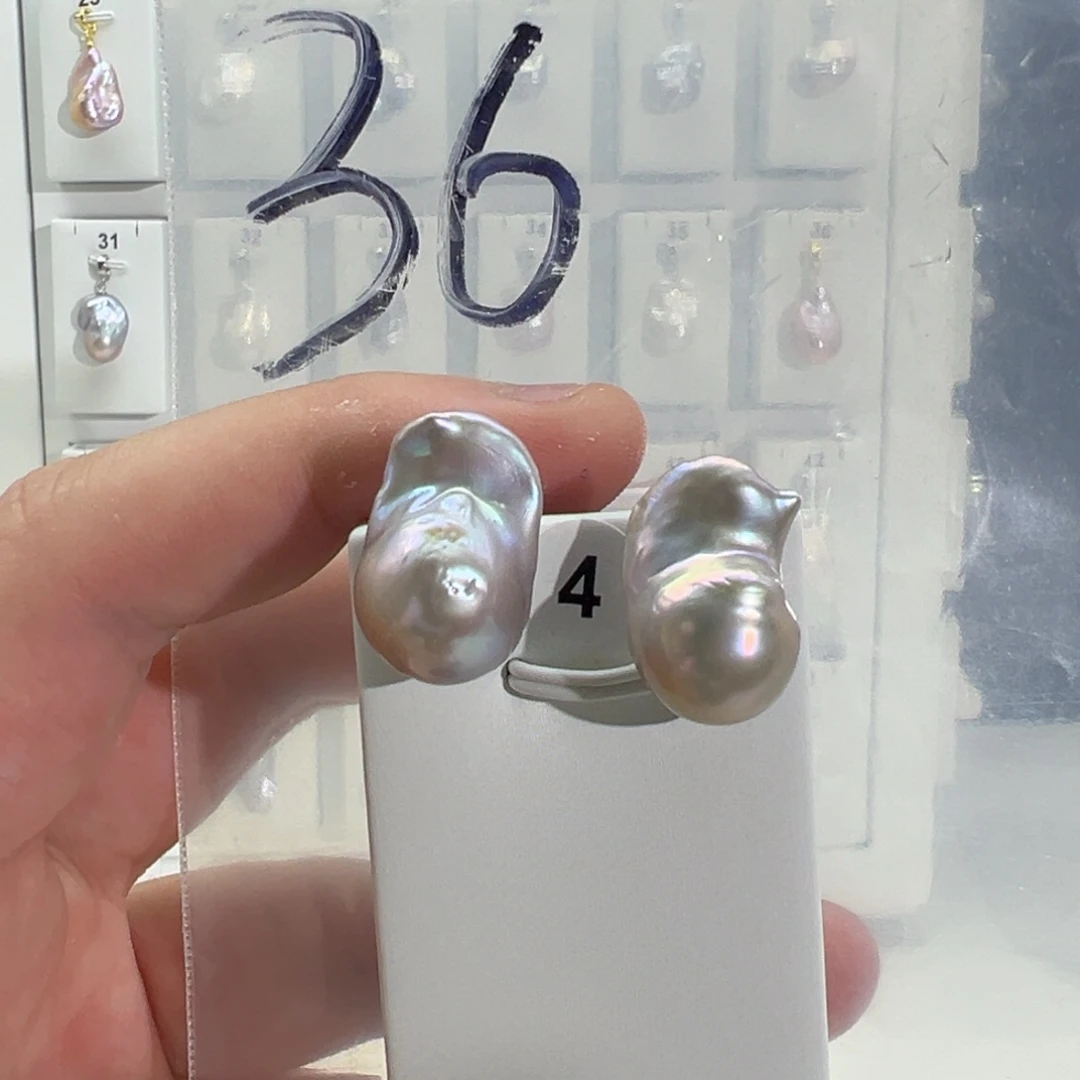 淡水珍珠合金颈饰