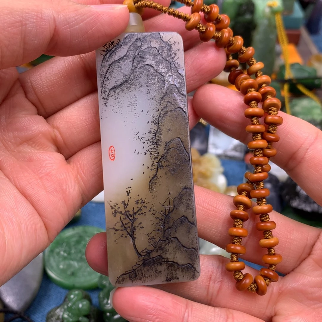 和田玉未镶嵌颈饰