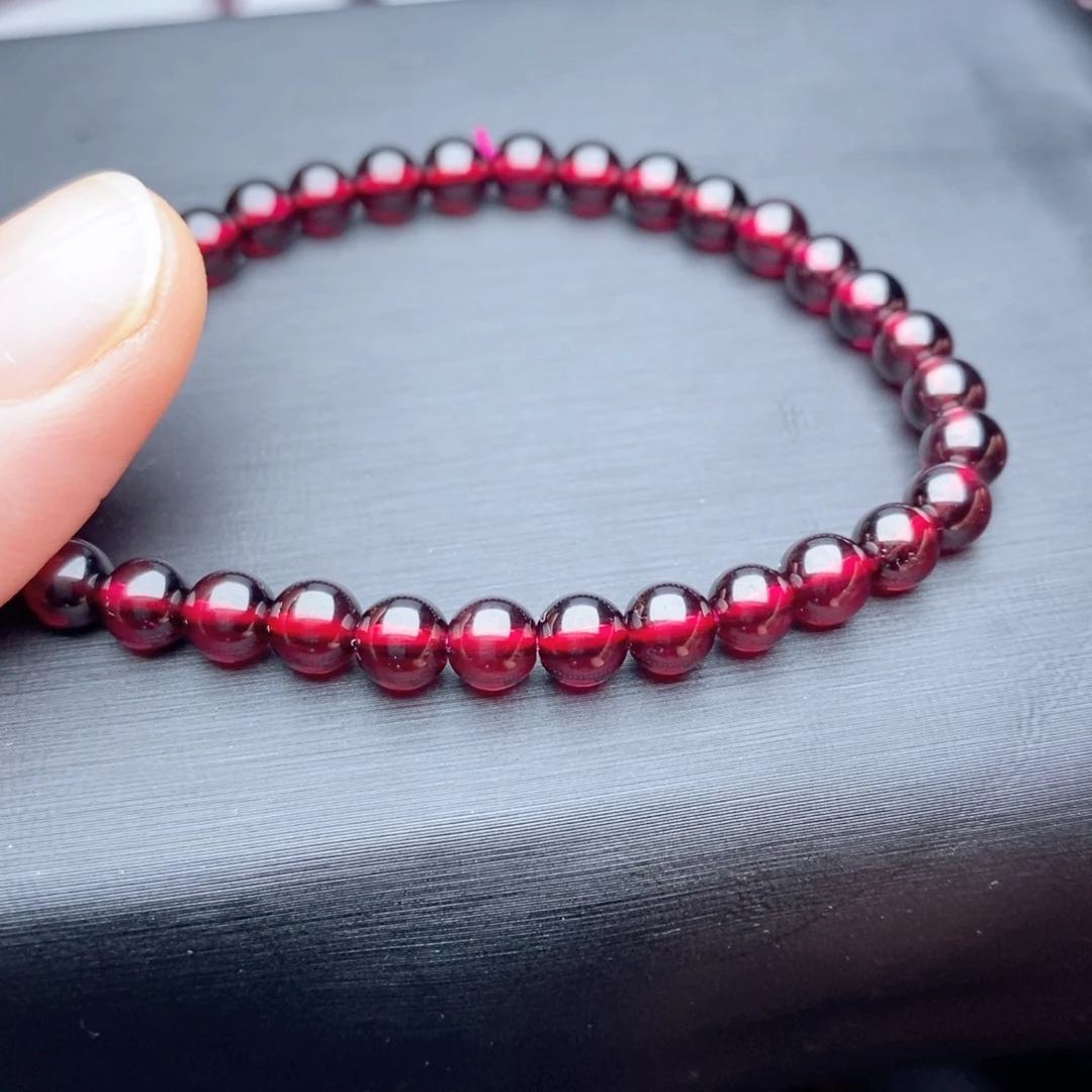 石榴石手链未镶嵌果*