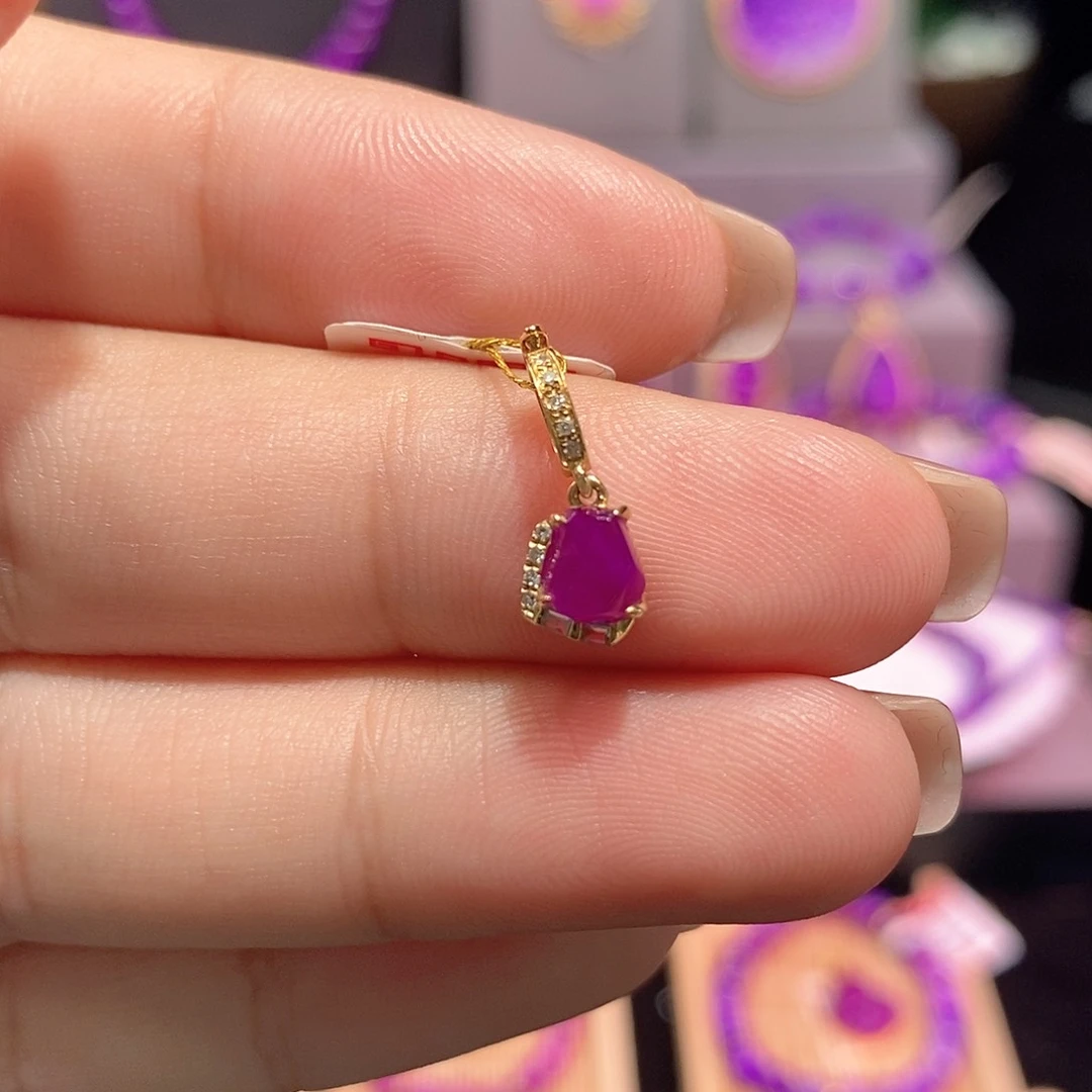 苏纪石（舒俱来）18K金镶嵌吊坠(不含链)