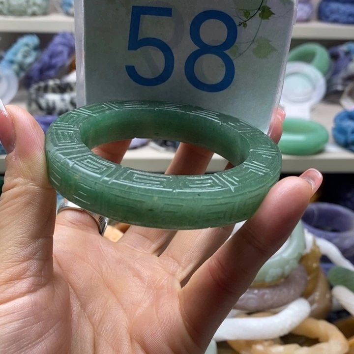 合金手镯石英岩玉