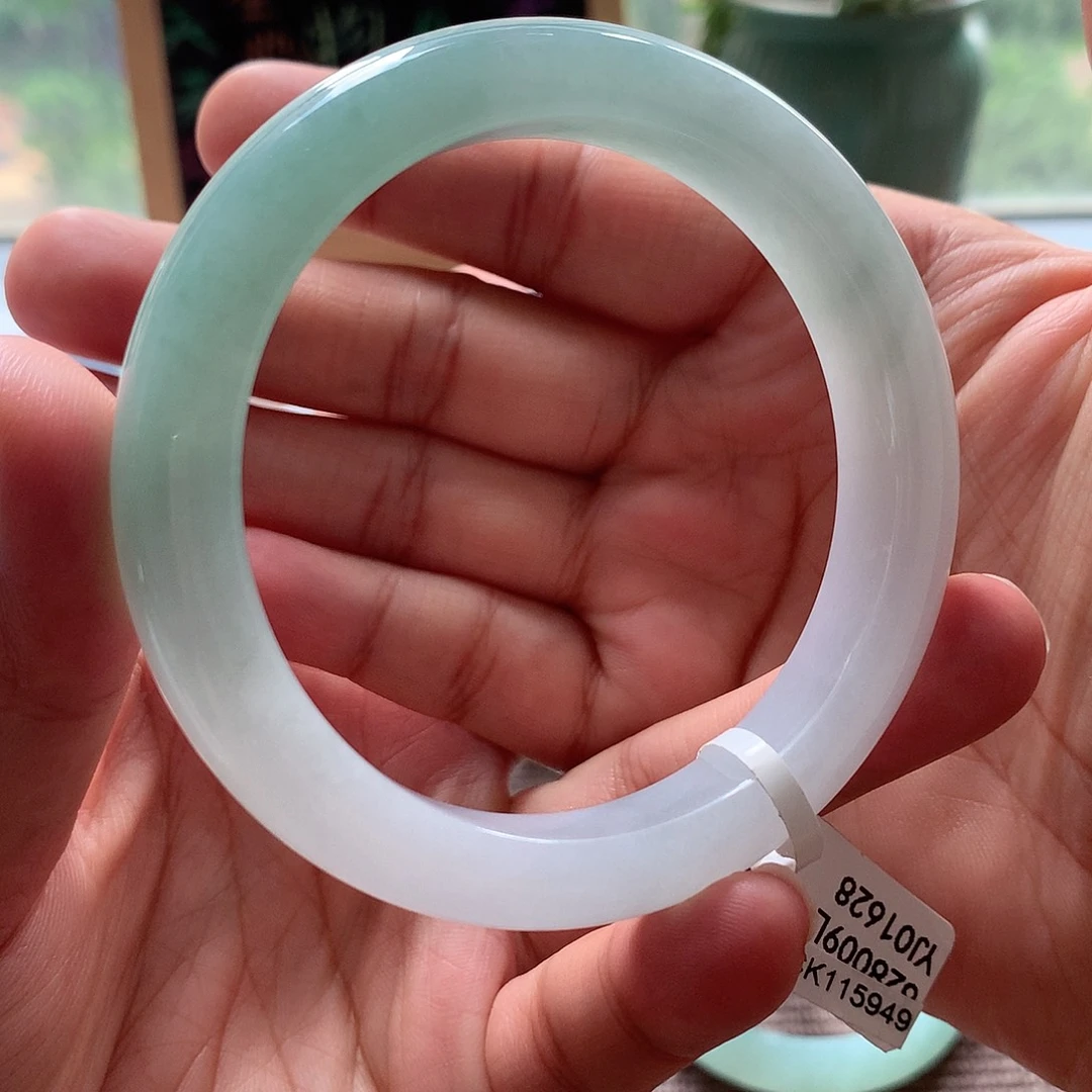 翡翠手镯未镶嵌6号