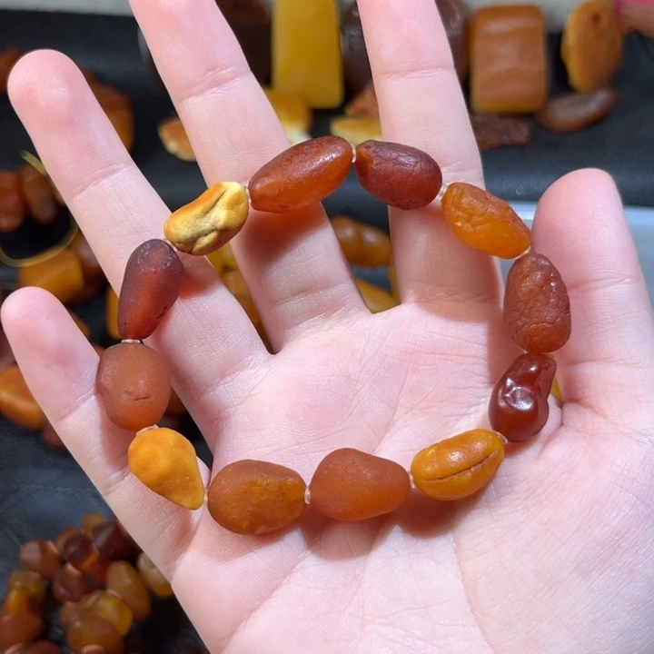 琥珀未镶嵌颈饰手串