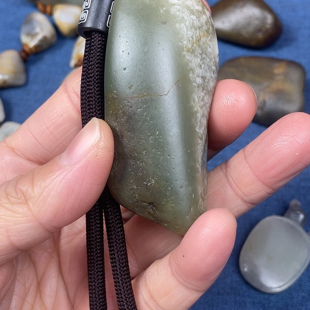 和田玉(糖玉)珠宝奇石未镶嵌n****c