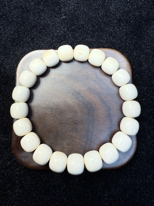 22224猛犸牙老型手串瑕疵9➕