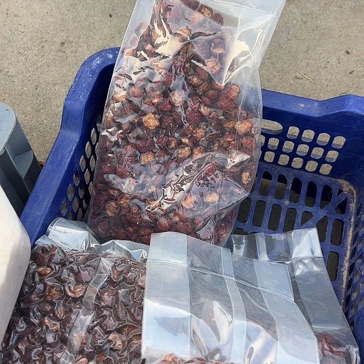 小牛剖层皮革山楂干