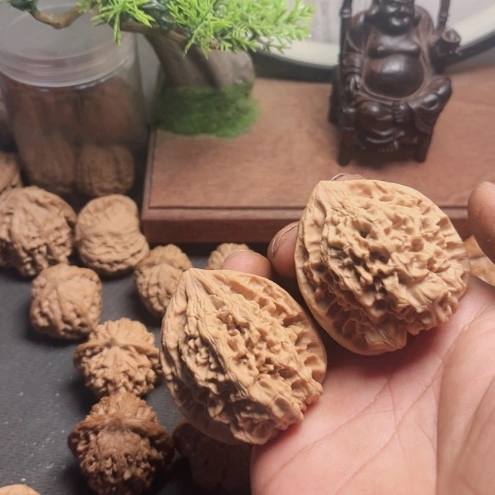 桃核吊坠45王永…………