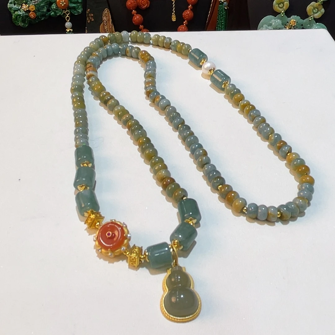 翡翠未镶嵌项链两用