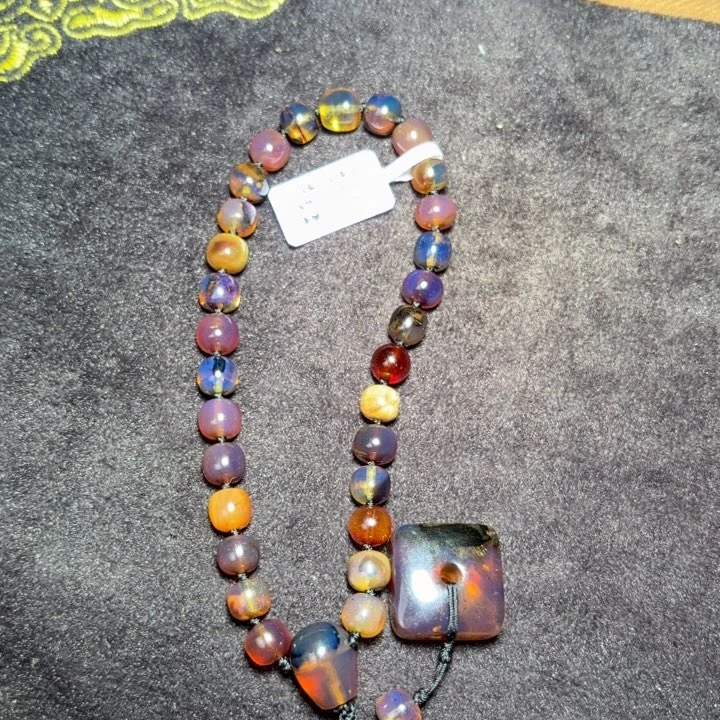 琥珀未镶嵌珠宝奇石8.2mm多宝老型手持