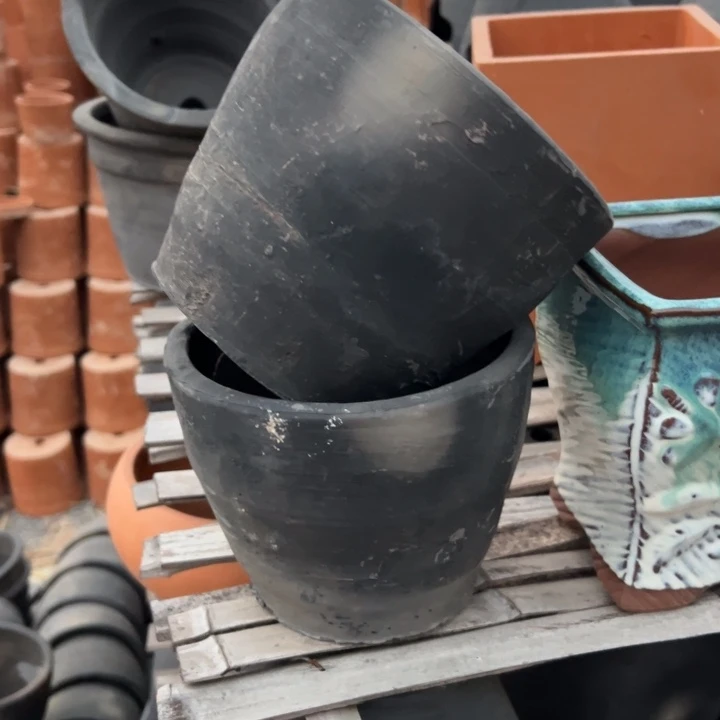 16×14 黑陶两个微瑕