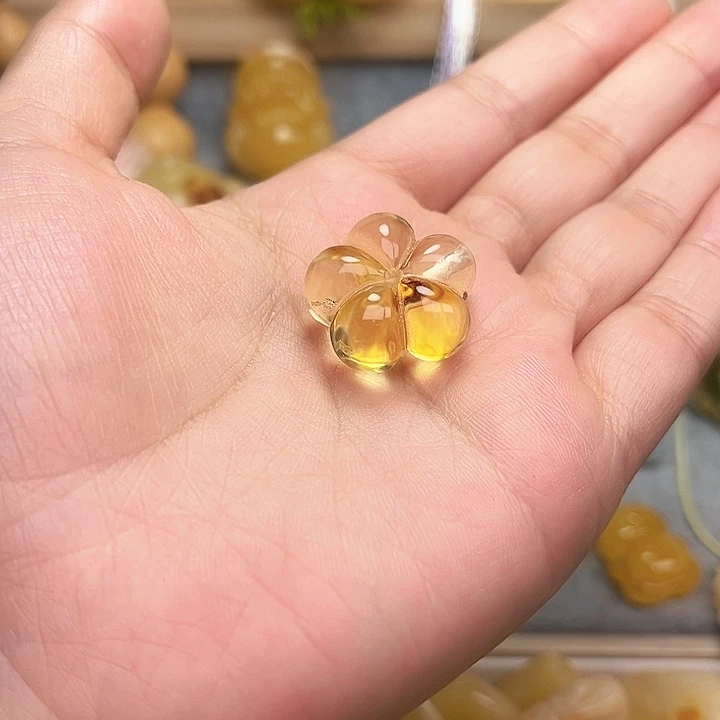 未镶嵌颈饰蜜蜡用**春蜜蜡