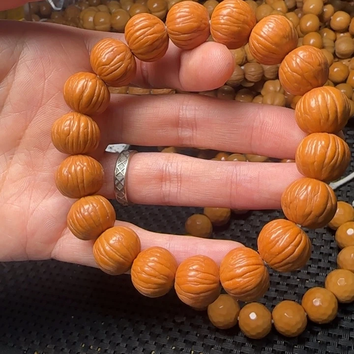 猴头核桃手串福利土豪