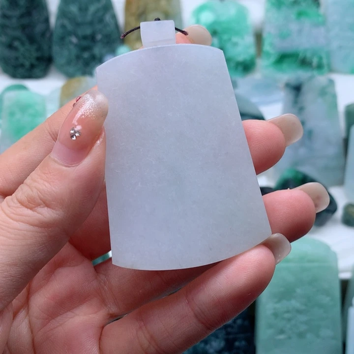 定制翡翠未镶嵌无事牌