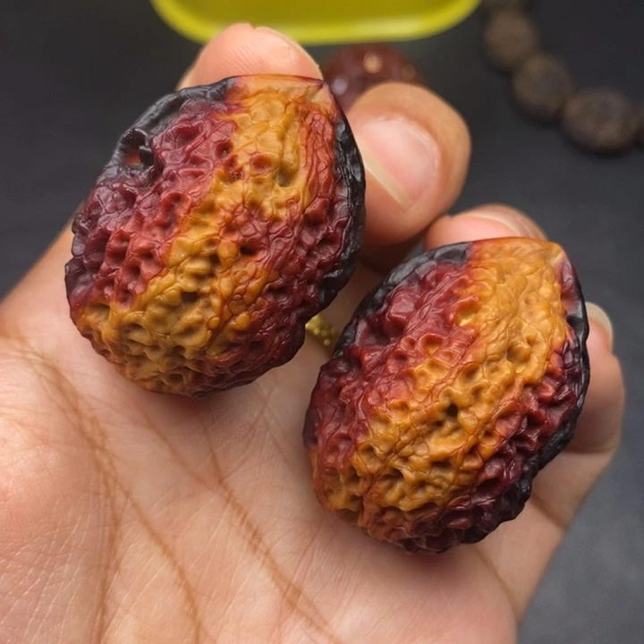 文玩核桃吊坠36尺铁罗汉