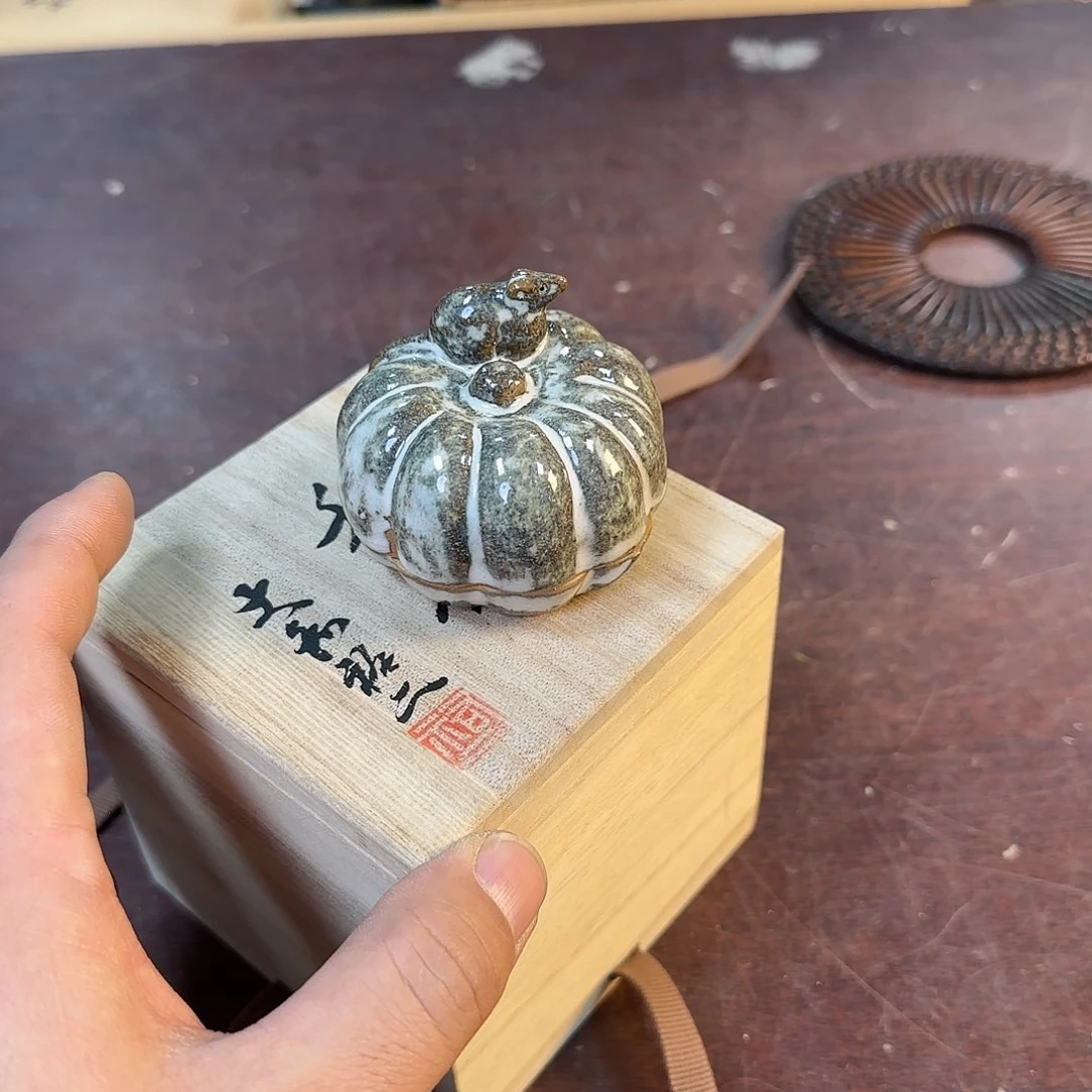 紫砂瑾煜古美术，欢迎各位老板无**挂