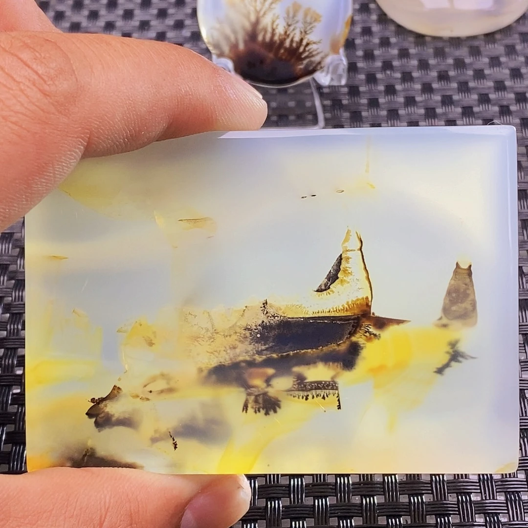 不***屋玛瑙/玉髓未镶嵌吊坠(不含链)