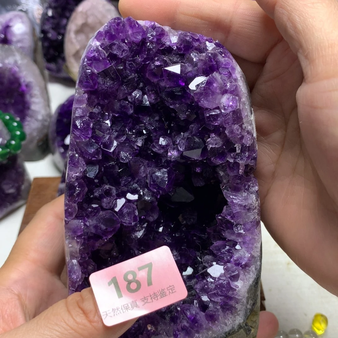 未镶嵌大型摆件（非配饰）水晶