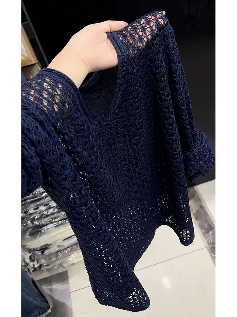 今年流行漂亮小众设计感上衣独特超好看藏青色针织镂空T-恤女秋季