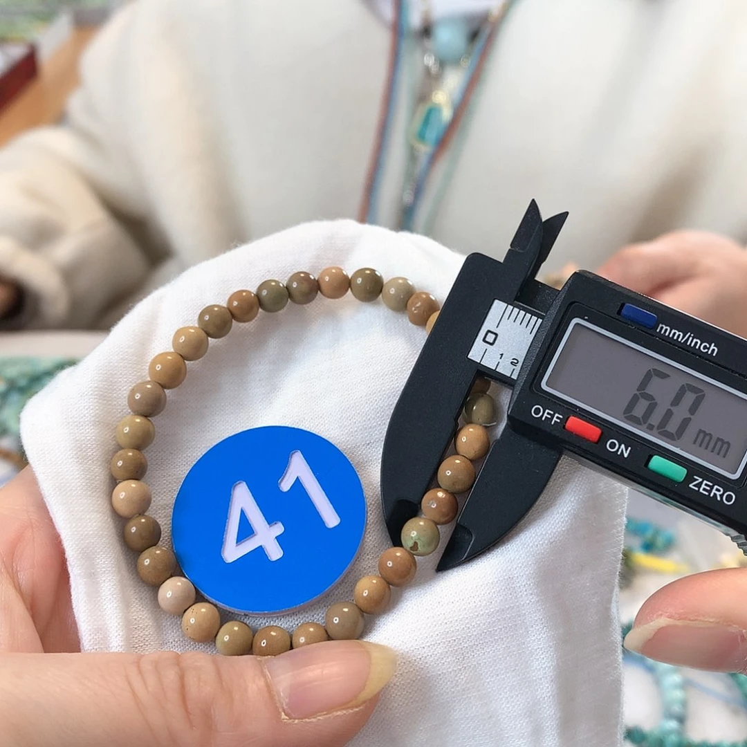 南红玛瑙珠宝奇石未镶嵌