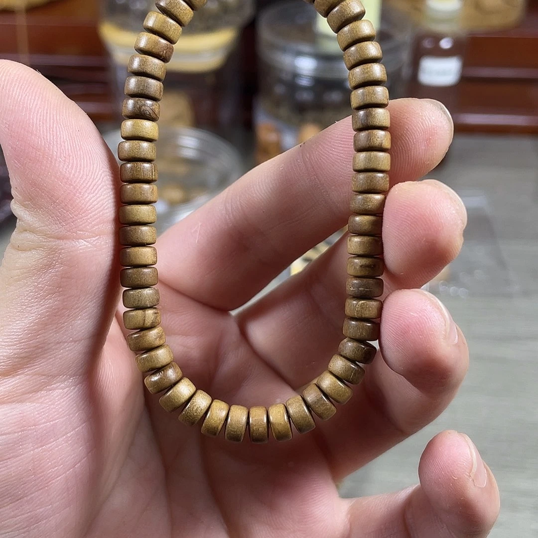檀香木3/6精工药片珠，印度正区