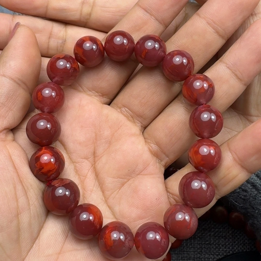 用***4南红玛瑙未镶嵌手链