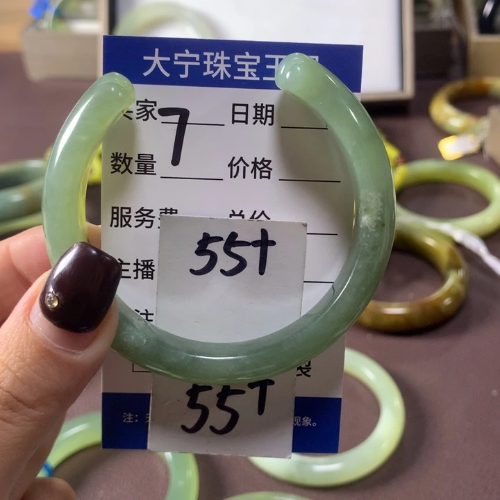 蛇纹石玉未镶嵌手镯7